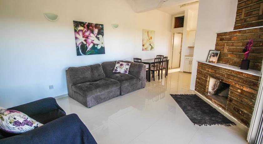 Maroni Orchard View Cottage חדר תמונה